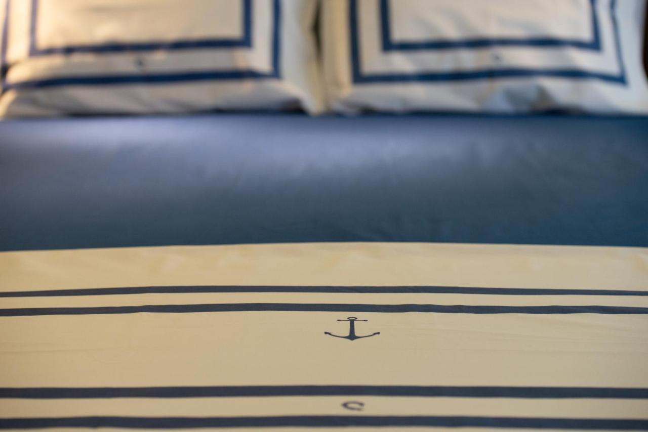 Niriides Hotell Porto Koufo Exteriör bild